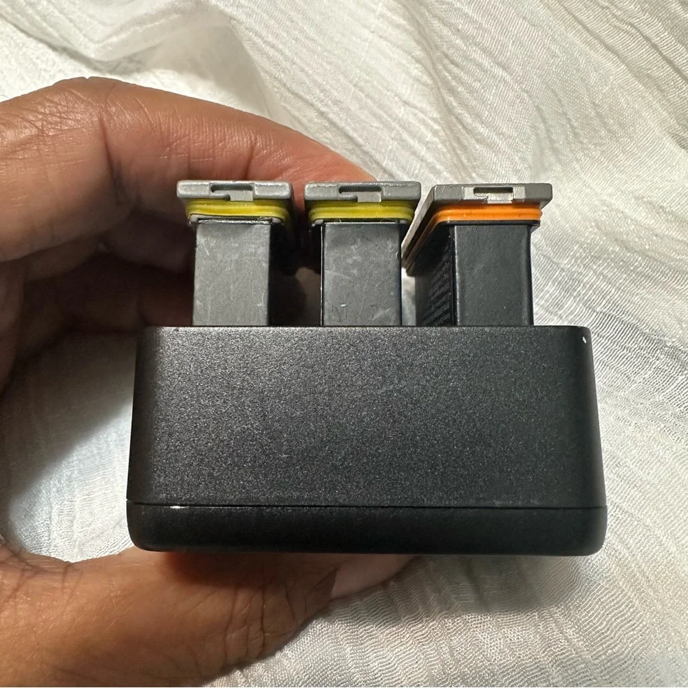 DJI Osmo Action 1 Battery Bundle - (1) OEM (2) Beston & Triple USB-C Charger